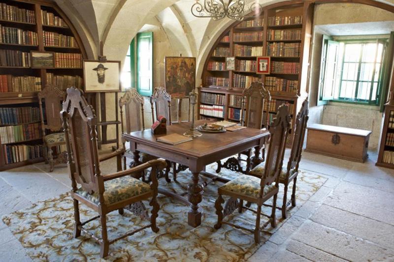 Hospederia Monasterio De Poio Hotell Exteriör bild
