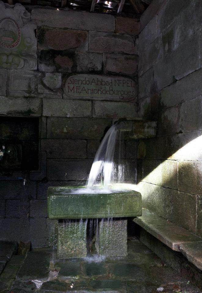 Hospederia Monasterio De Poio Hotell Exteriör bild