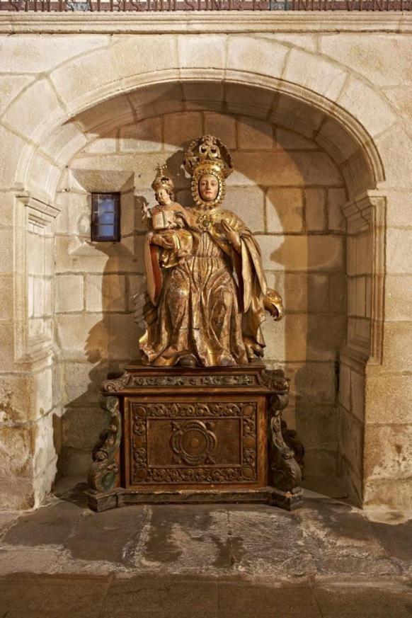 Hospederia Monasterio De Poio Hotell Exteriör bild